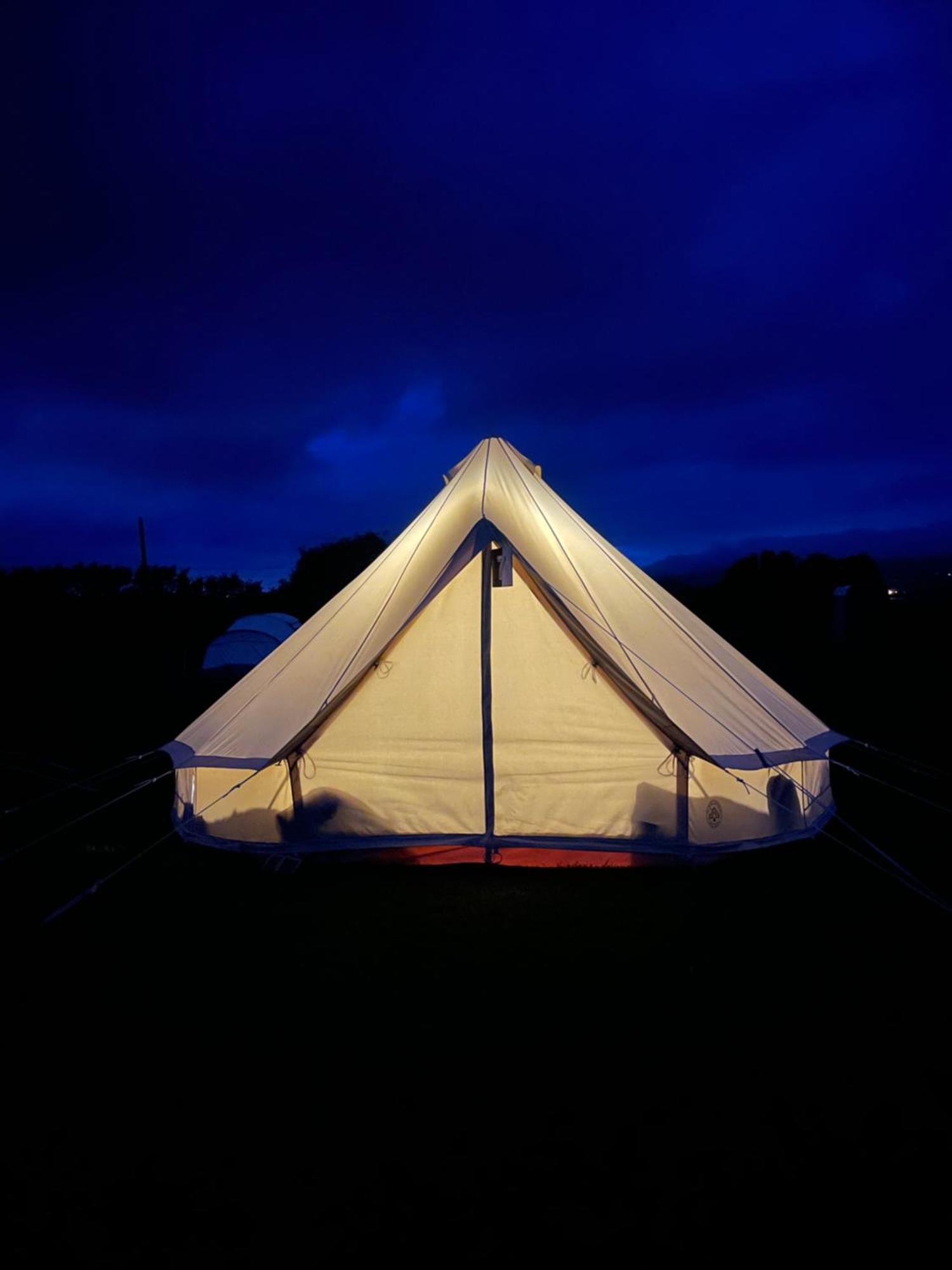 Nine Yards Bell Tents At The Tt - קאסלטאון מראה חיצוני תמונה