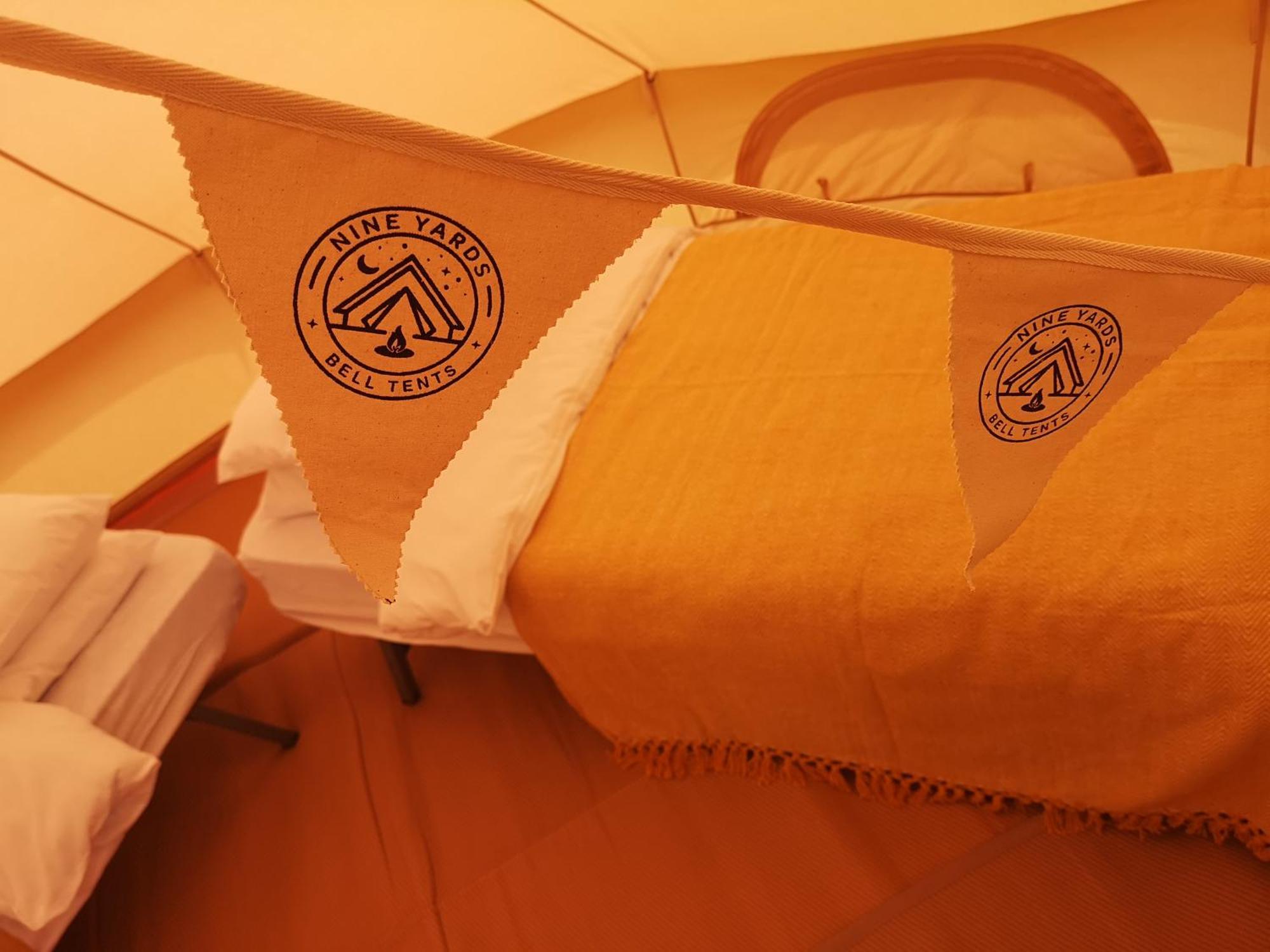 Nine Yards Bell Tents At The Tt - קאסלטאון מראה חיצוני תמונה